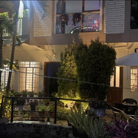 Magen Apartment Имфал Екстериор снимка