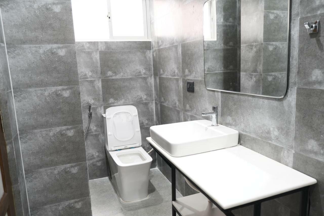Magen Apartment Имфал Екстериор снимка